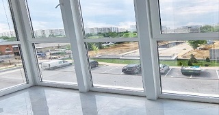 Панорамное остекление балкона Клинцы цена от 11 тыс. руб. м/п.